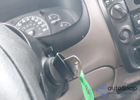 1997 Ford Ranger Splash/Stx/Xl/Xlt из США, поврежденный, VIN 1FTCR11U9VPA08624